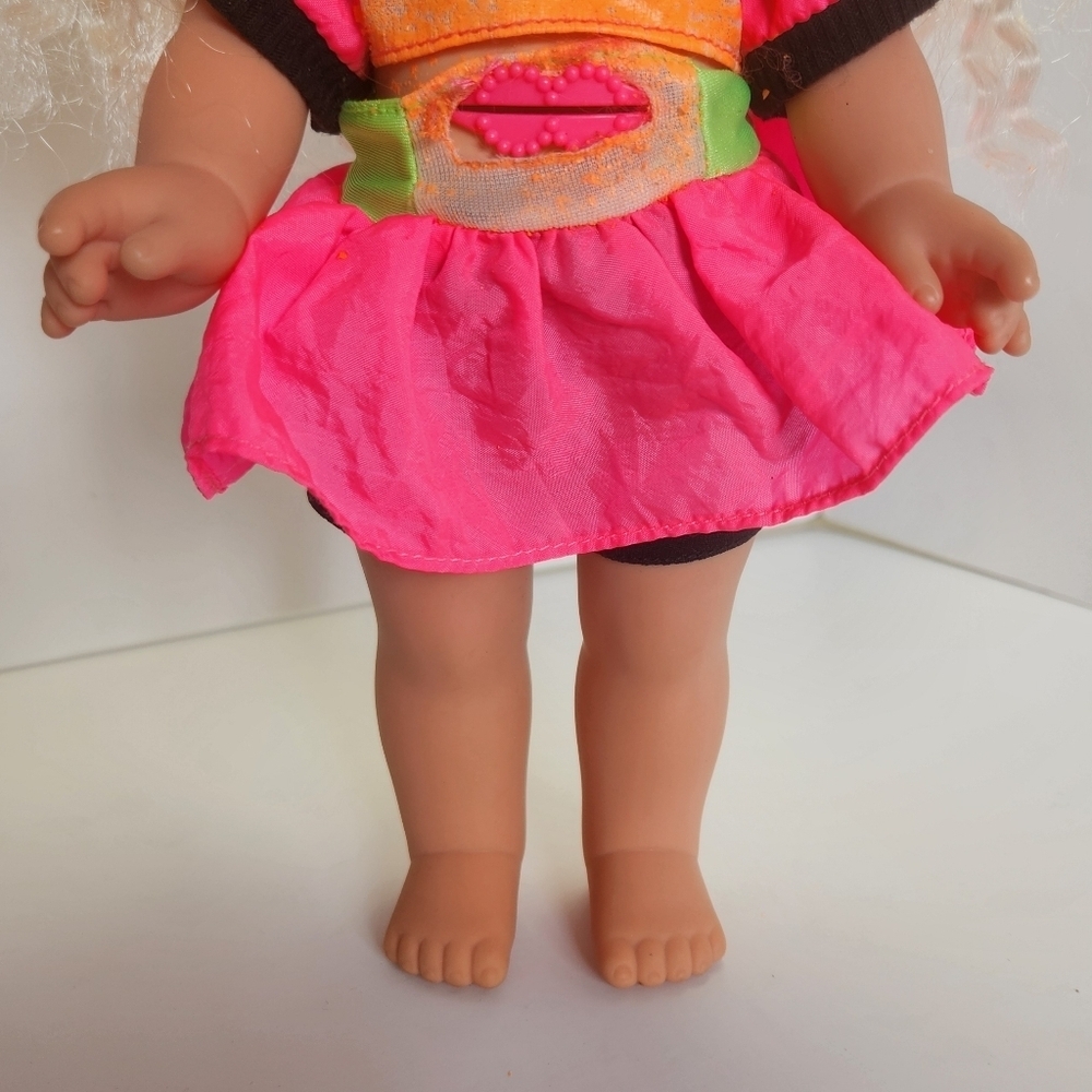 Vintage 1992 MATTEL Sally Secrets Doll Original Crimped Hairstyle Stickers Toy - Picture 6 of 13